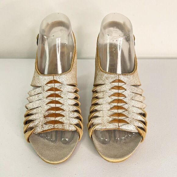 Dkode Silver Speckled Leather Slingback Block Heel Sandals - Picture 2 of 7